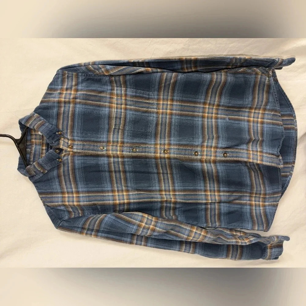Levi's plaid long sleeve shirt